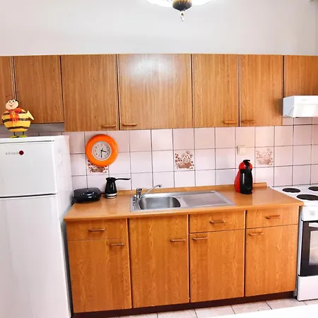 Adam's 別荘 PalaiónTsiflíkion