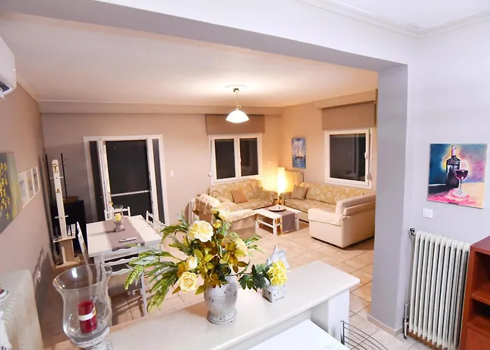 Adam's PalaiónTsiflíkion