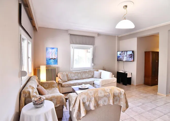 Adam's * PalaiónTsiflíkion